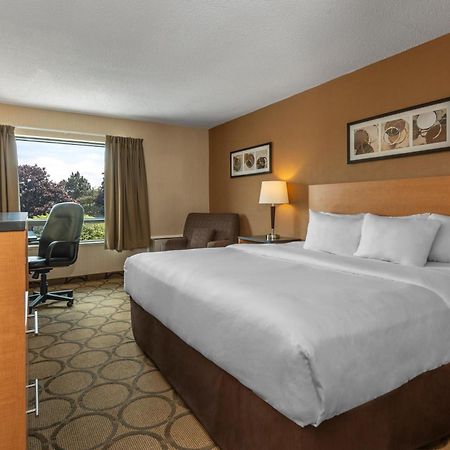 Comfort Inn Ориллия Экстерьер фото