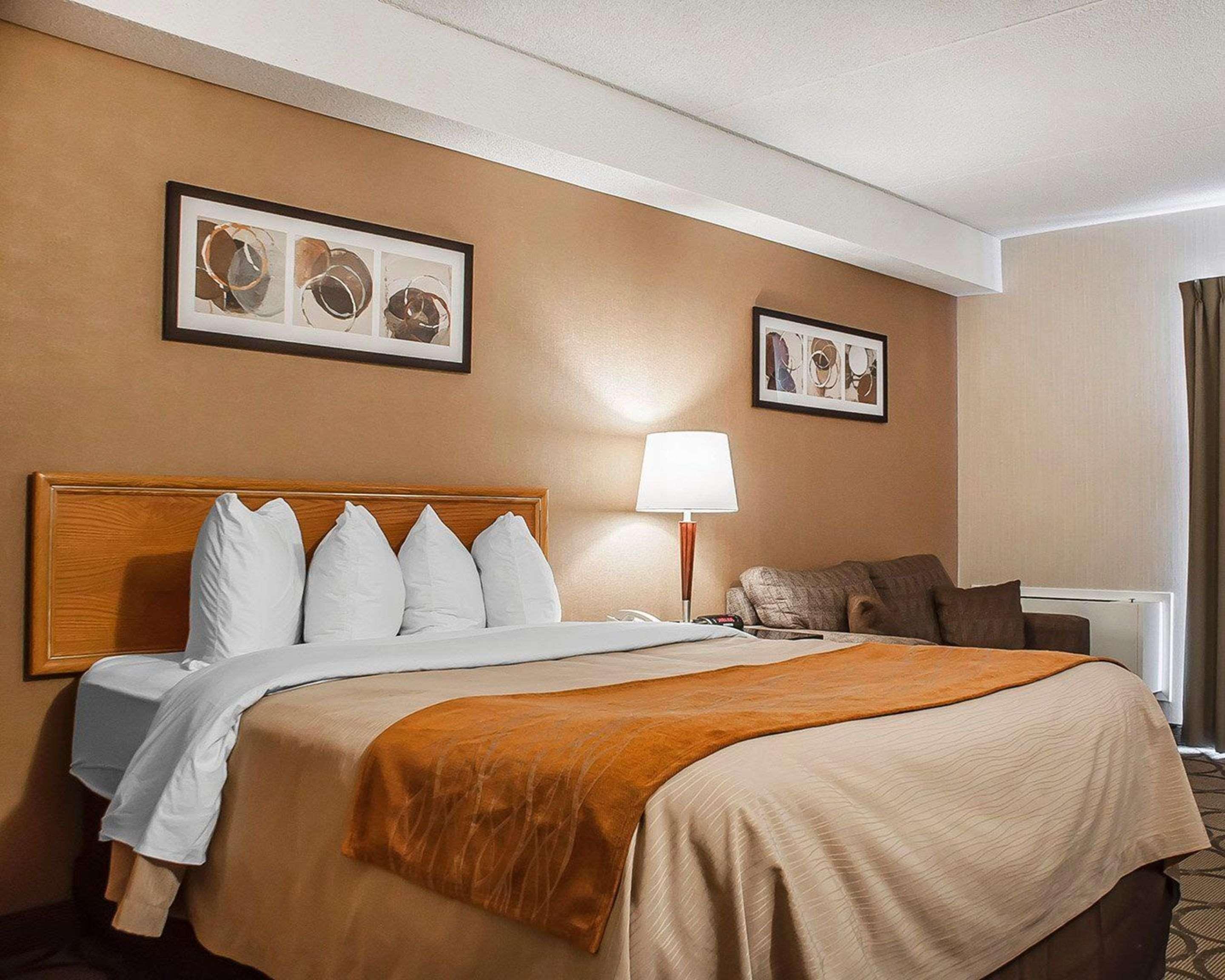 Comfort Inn Ориллия Экстерьер фото